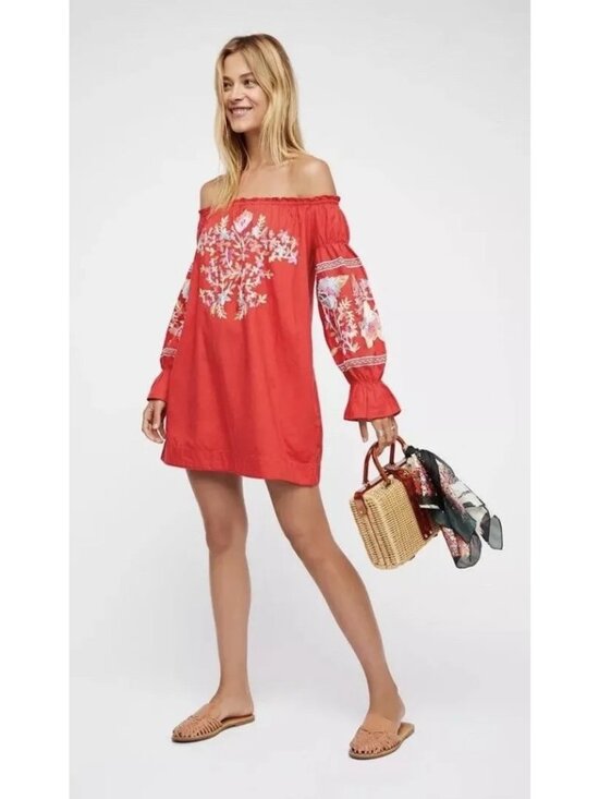 Free People Dresses & Skirts - Free People Size S Red Fleur Du Jour Floral Embroidered Boho Off Shoulder Dress